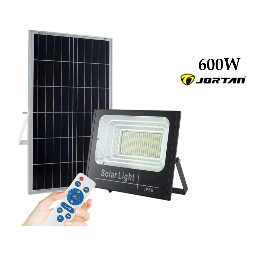 Proiector LED cu panou solar economic si telecomanda LP-0013